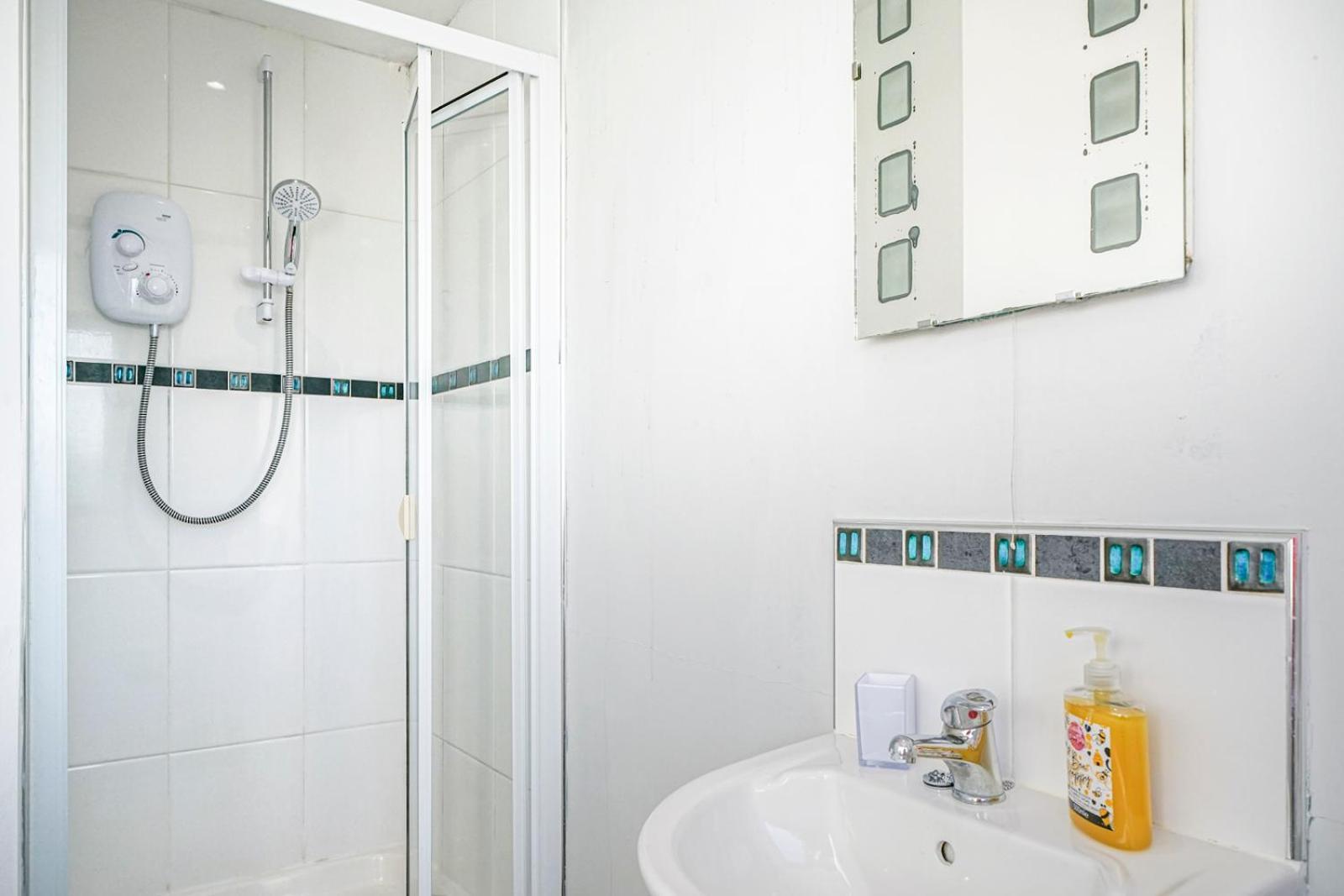 3 Bed House, Quiet Location Close To Bangor Buitenkant foto