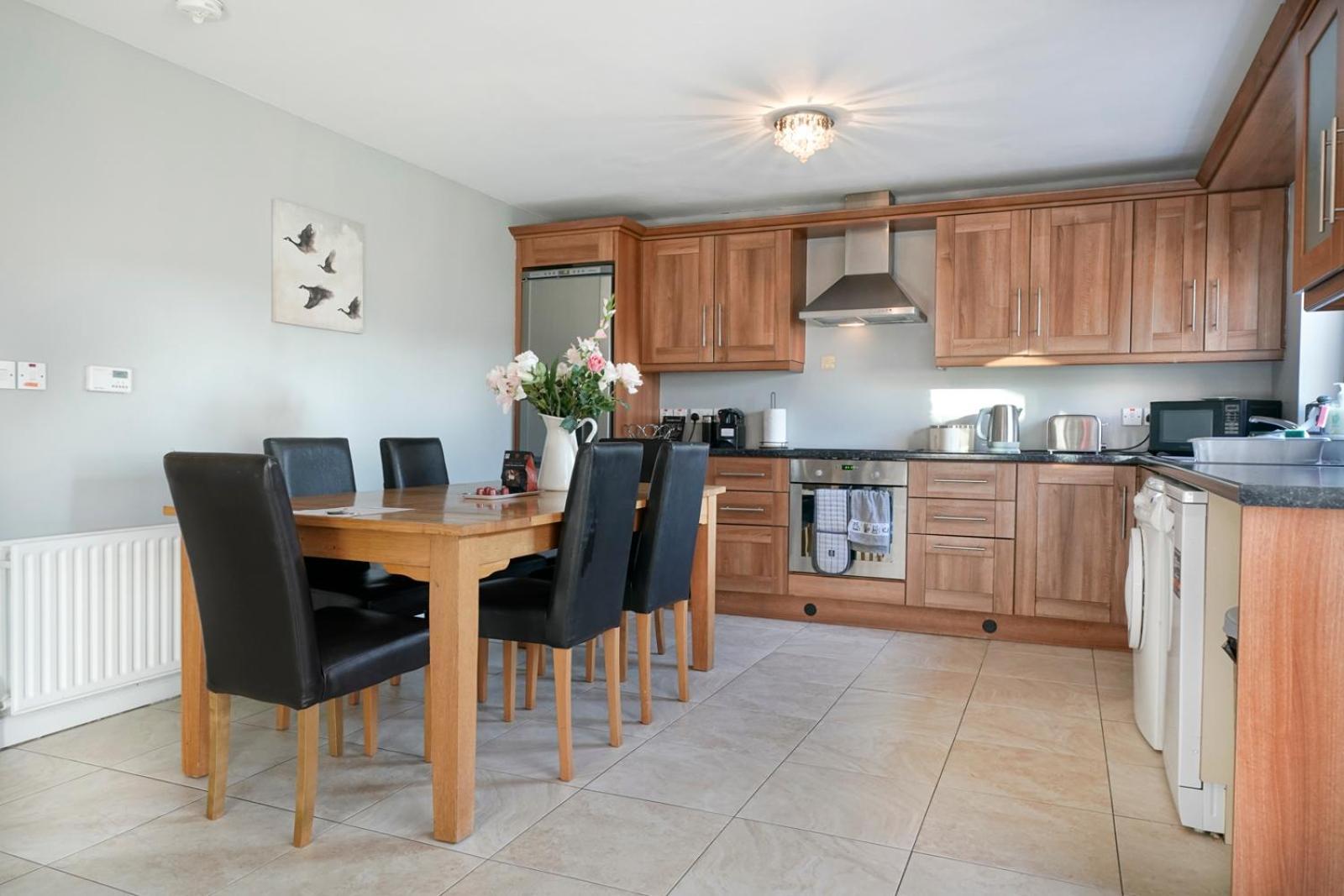 3 Bed House, Quiet Location Close To Bangor Buitenkant foto